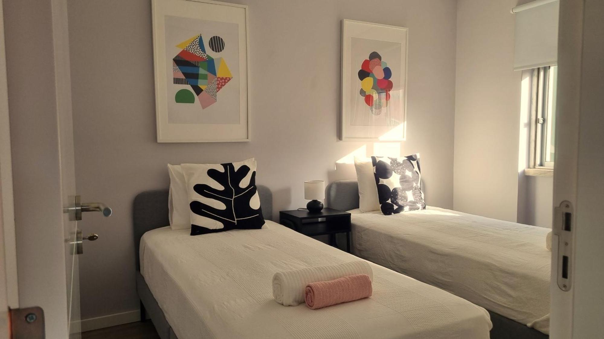 Afonso Galo Guest Apartments IV 阿尔马达 外观 照片